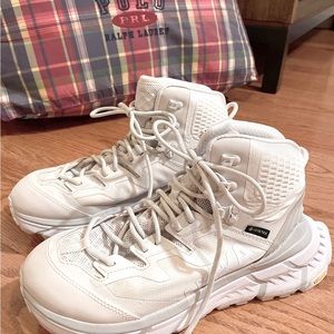 Hoka TenNine Gore-Tex Hiking Shoes